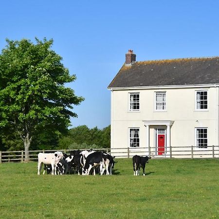 Glascoed Farmhouse Carmarthen Extérieur photo