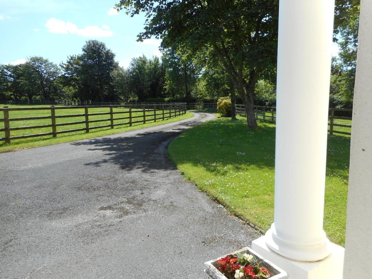 Glascoed Farmhouse Carmarthen Extérieur photo